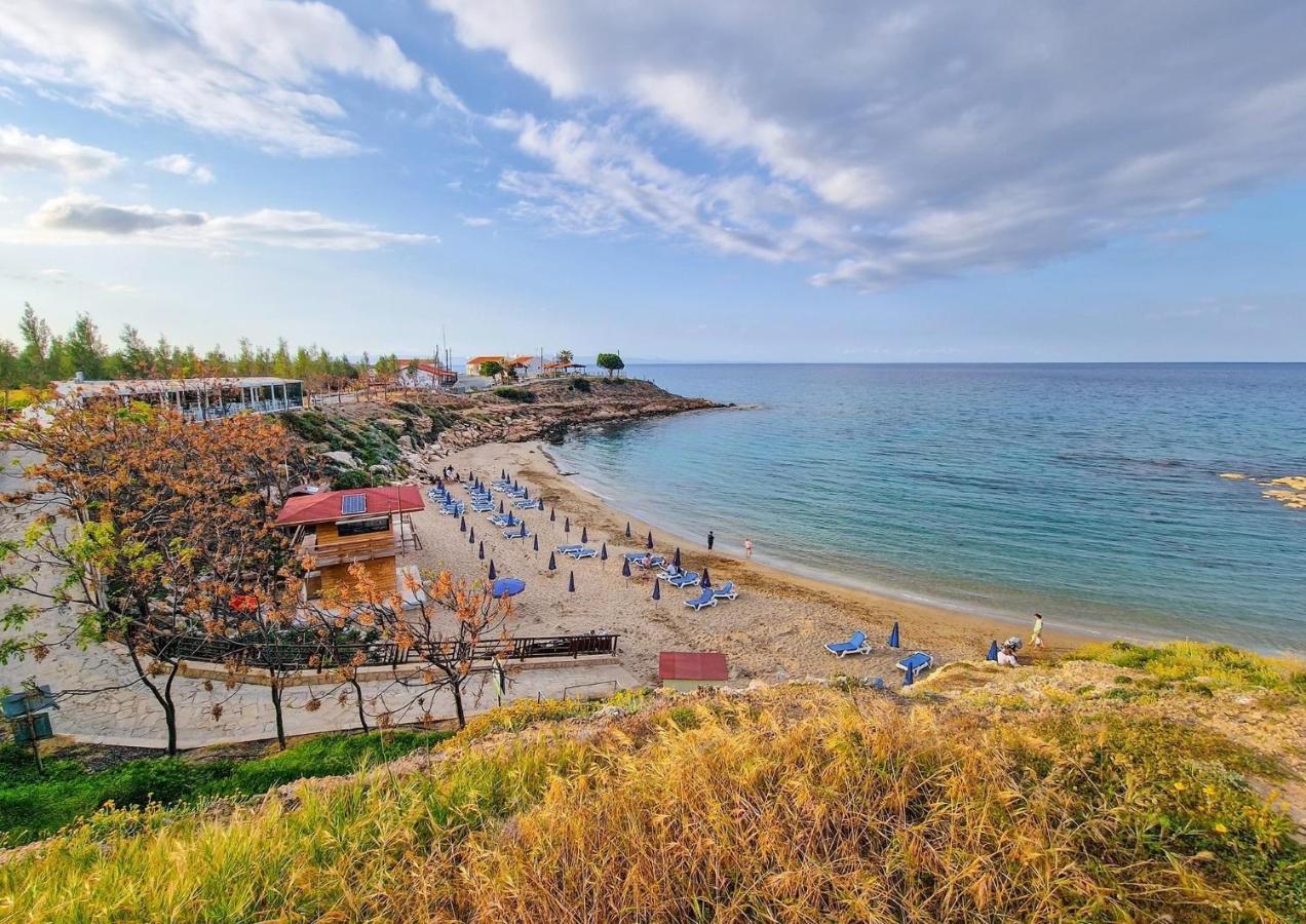 Villa Angel - Exotic Villa 200M From Beach Paralimni Dış mekan fotoğraf
