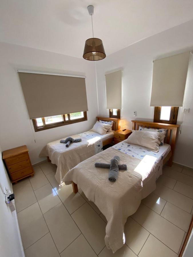 Villa Angel - Exotic Villa 200M From Beach Paralimni Dış mekan fotoğraf