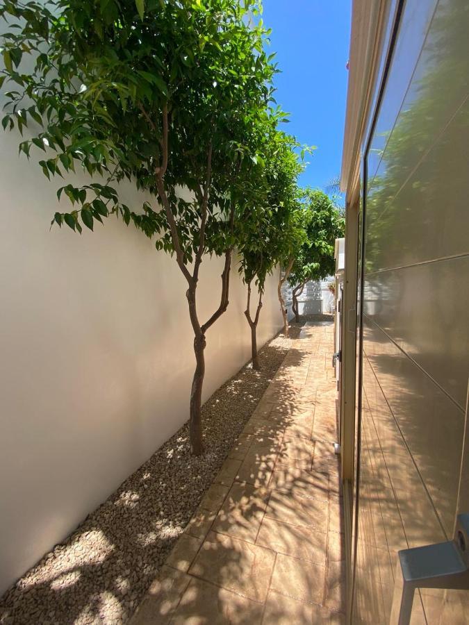 Villa Angel - Exotic Villa 200M From Beach Paralimni Dış mekan fotoğraf